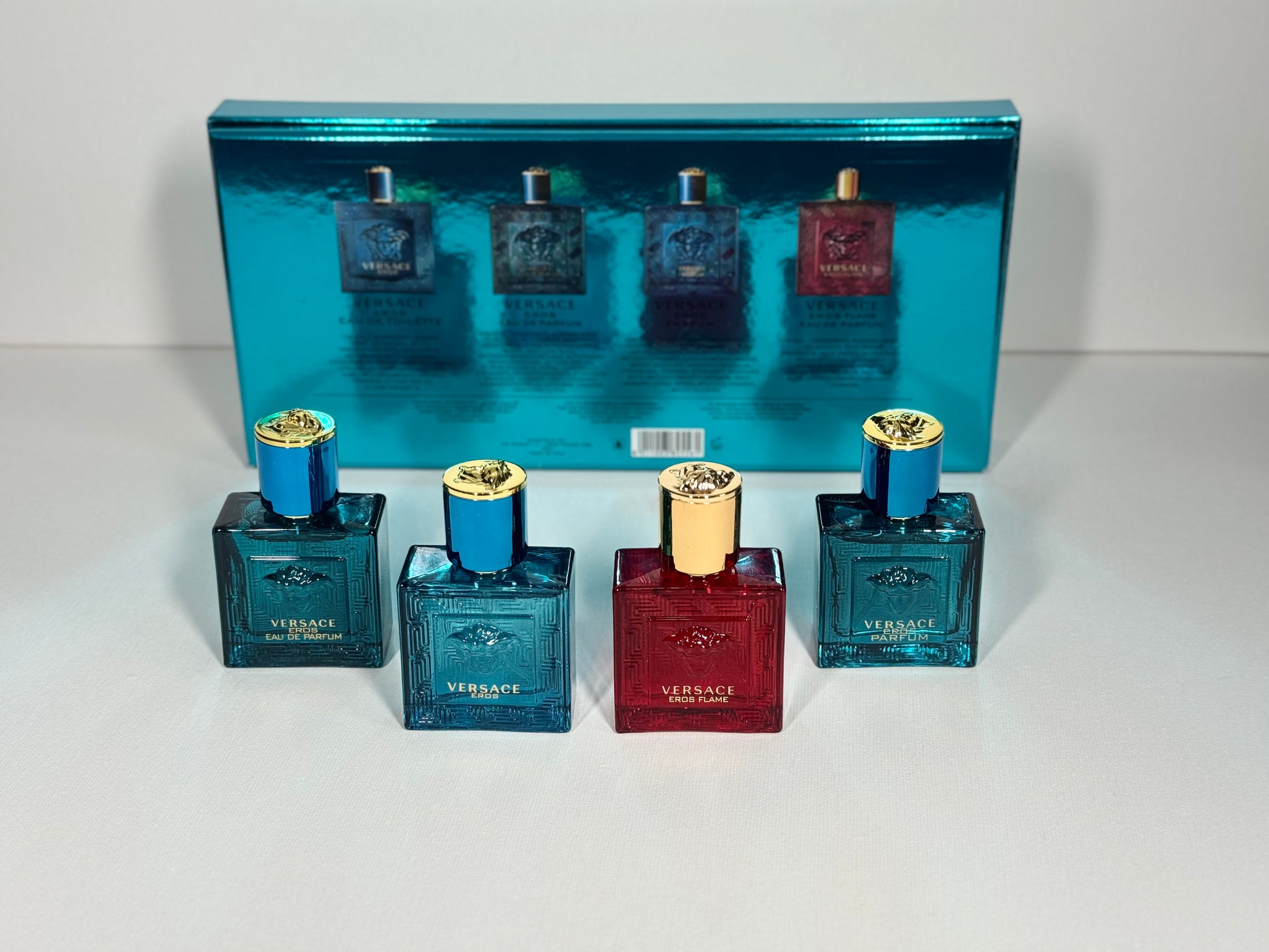 Versace Eros Men’s Gift Set – 4 Mini Perfumes Eros EDT, EDP, Parfum, Eros Flame 5ml