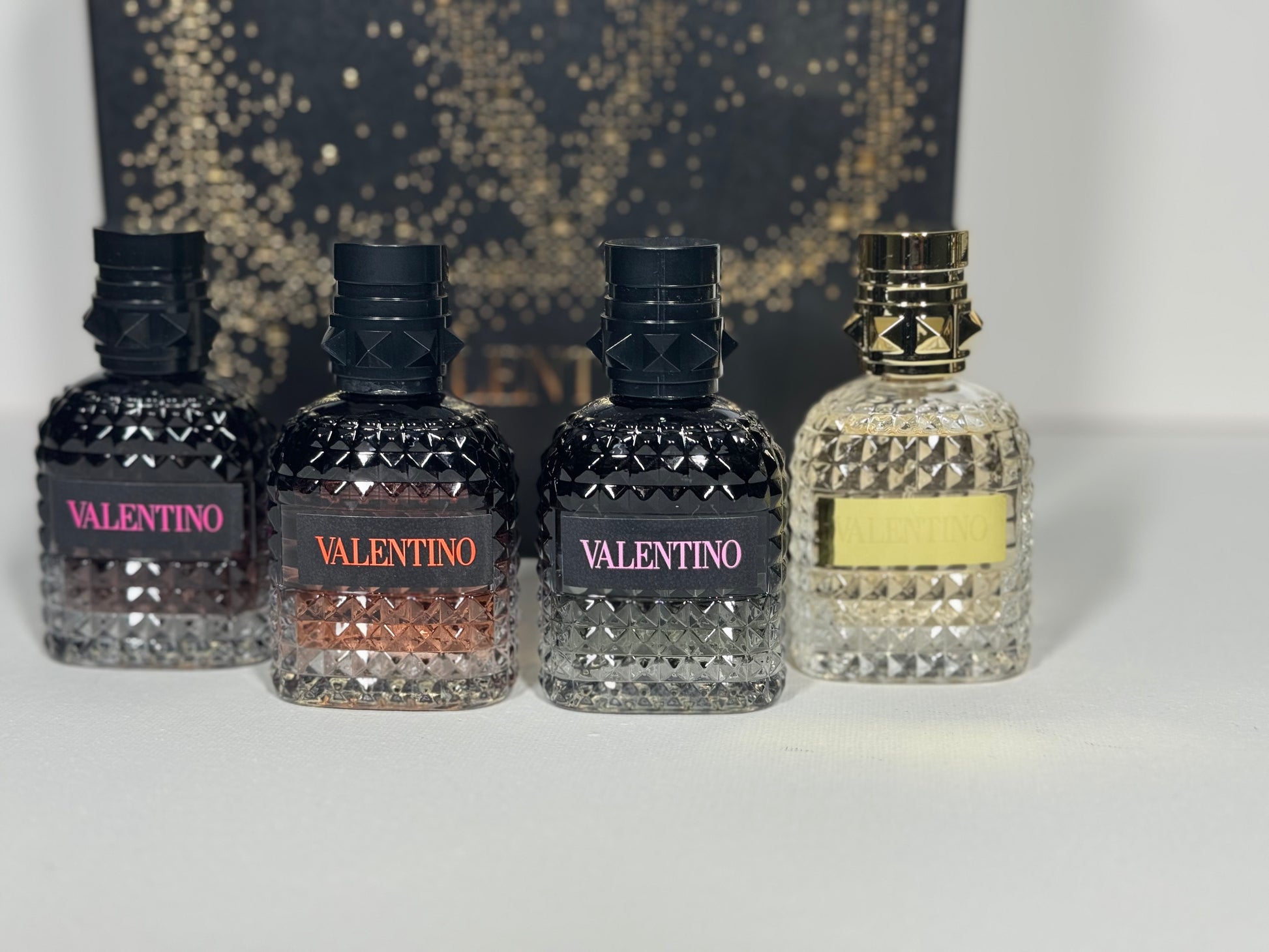 Valentino Born in Roma Gift Set – 4 Mini Perfumes Intense, Coral Fantasy, The Gold, EDT 30ml