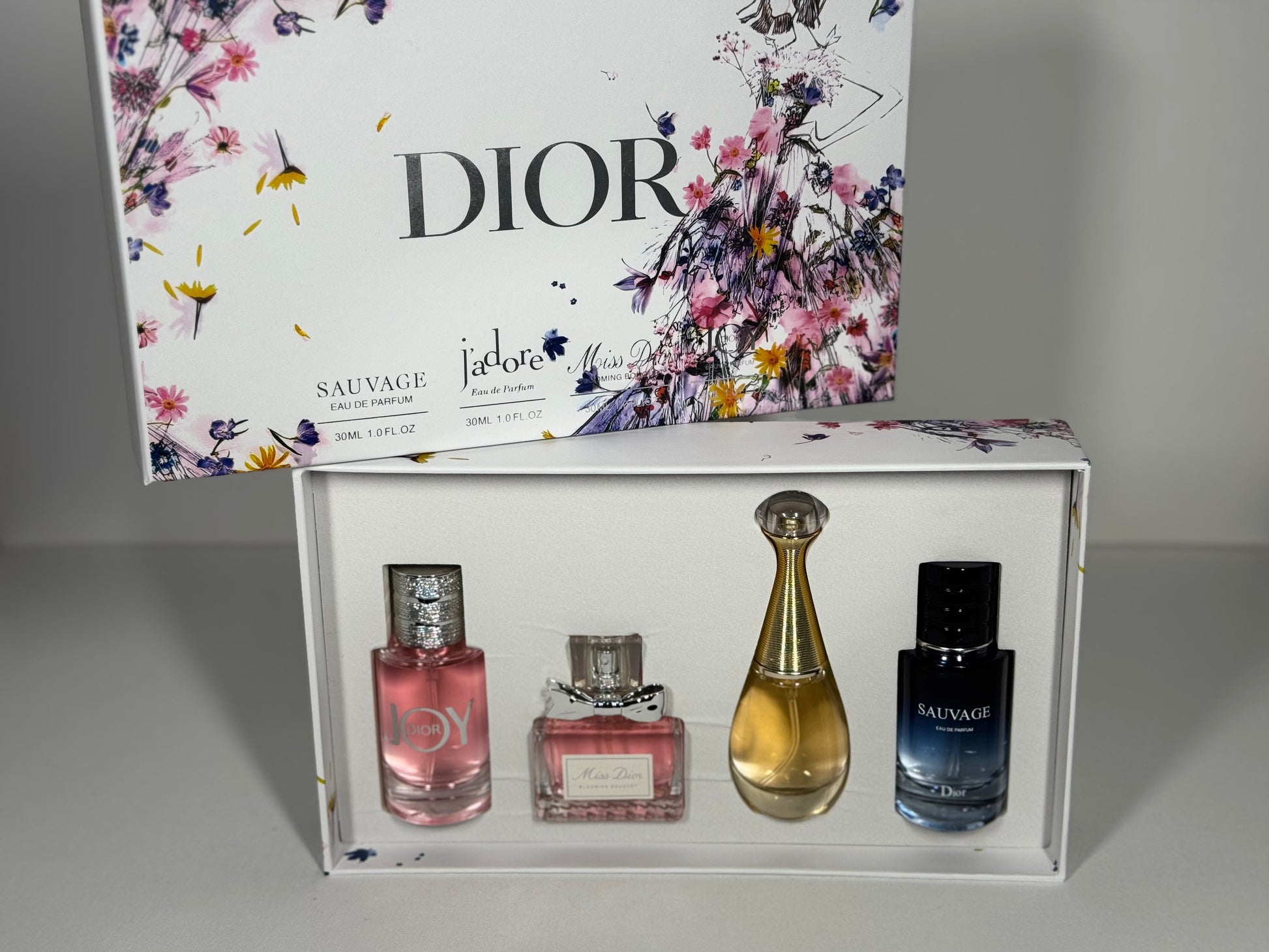 Dior Perfume Gift Set – Sauvage, J’adore, Miss Dior, Joy 30ml Eau de Parfum Collection